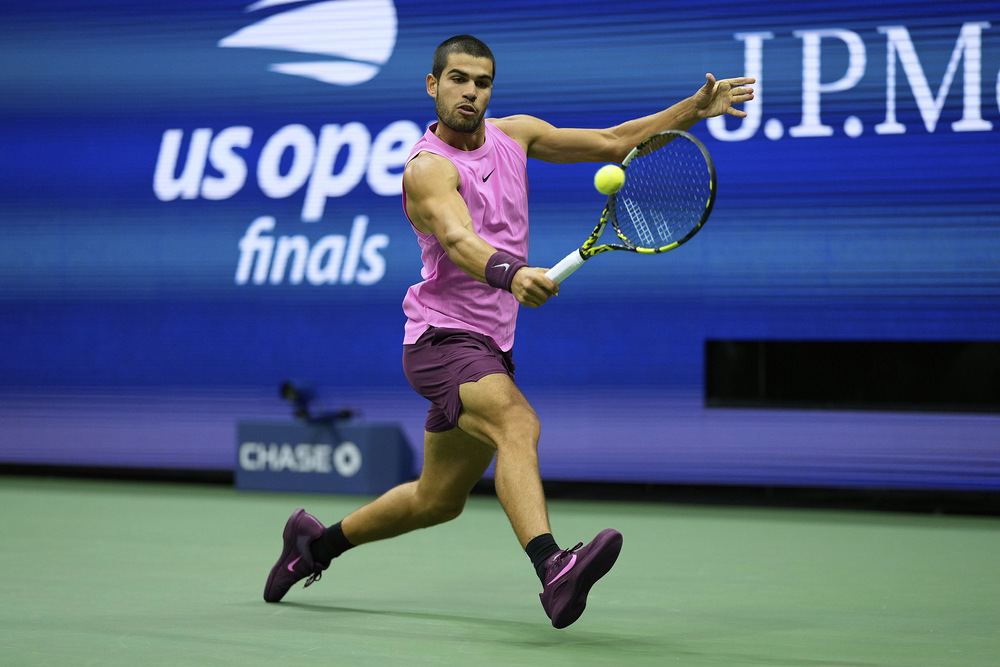 的发球与灵 的发球与灵