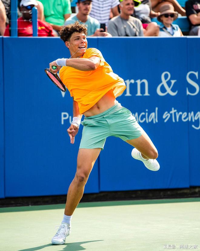 往往隐藏着 往往隐藏着