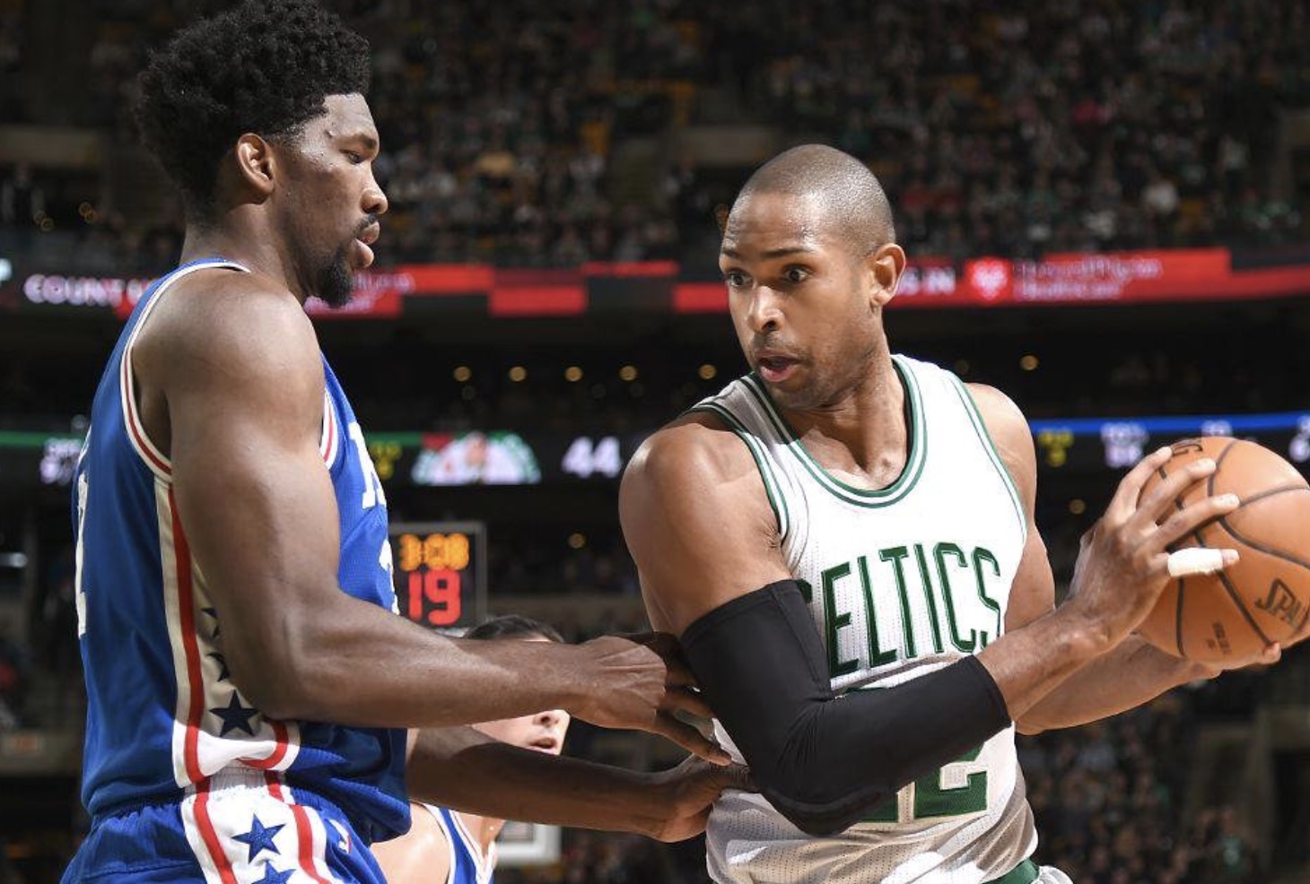 也表现得相 也表现得相