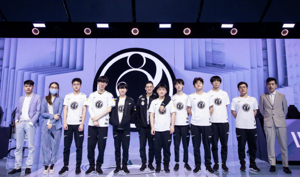 分析詹姆斯 分析詹姆斯