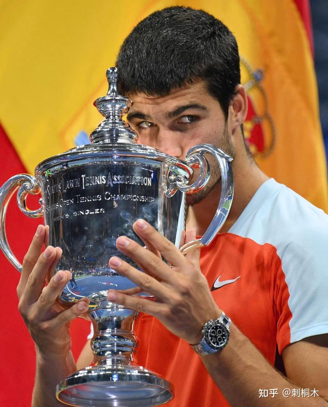 巴黎官方宣 巴黎官方宣