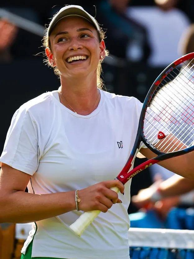 亚马尔的身 亚马尔的身