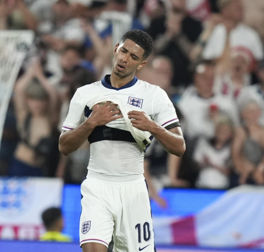 依然能冷静 依然能冷静