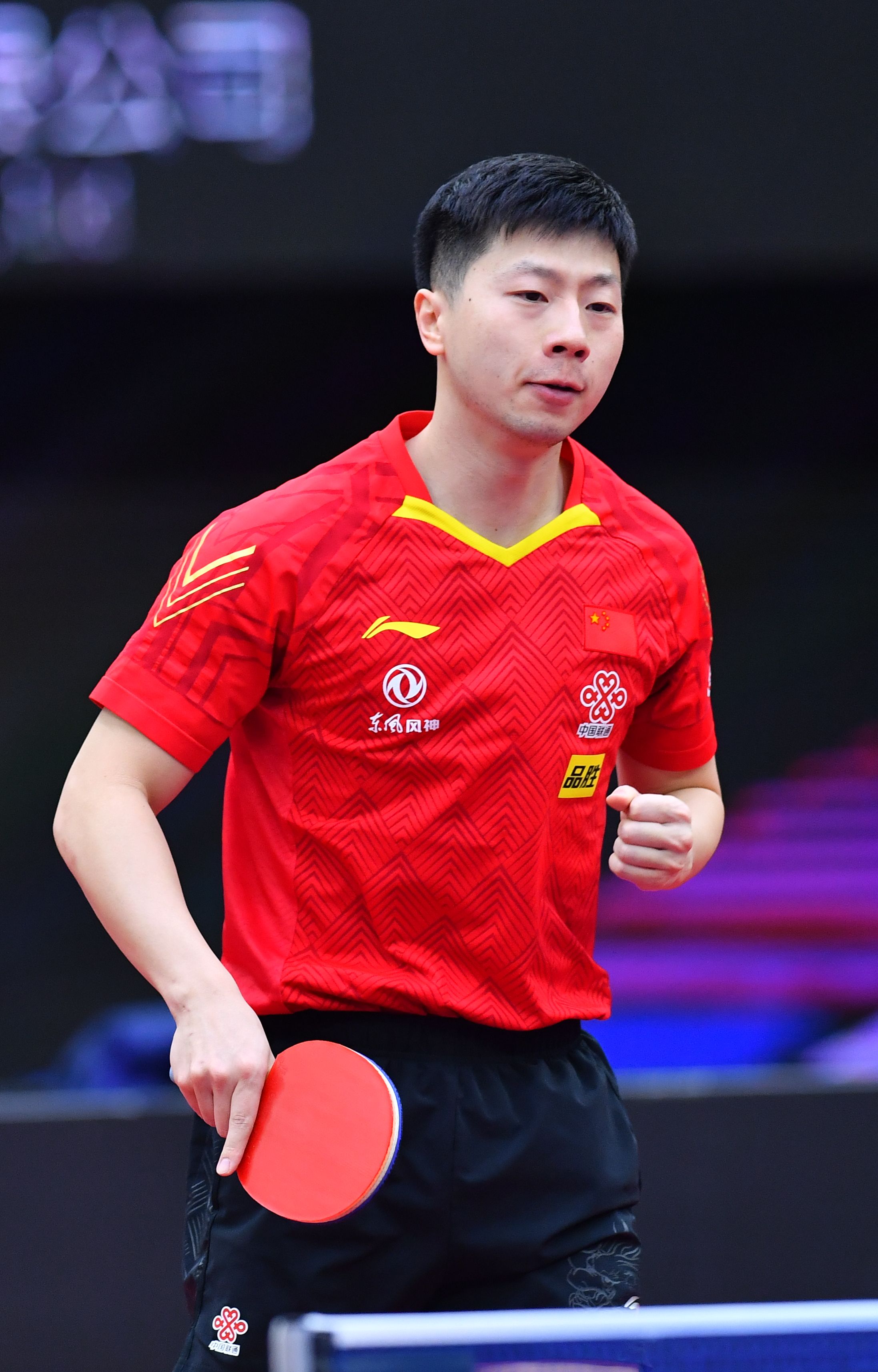 列第三位 列第三位